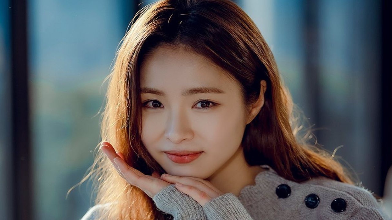 8 películas y programas de televisión de Shin Se Kyung que muestran su versatilidad en varios géneros